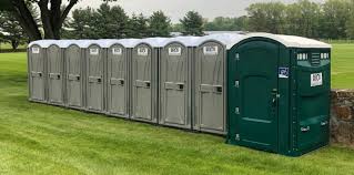 Best Long-Term Portable Toilet Rental  in Delafield, WI